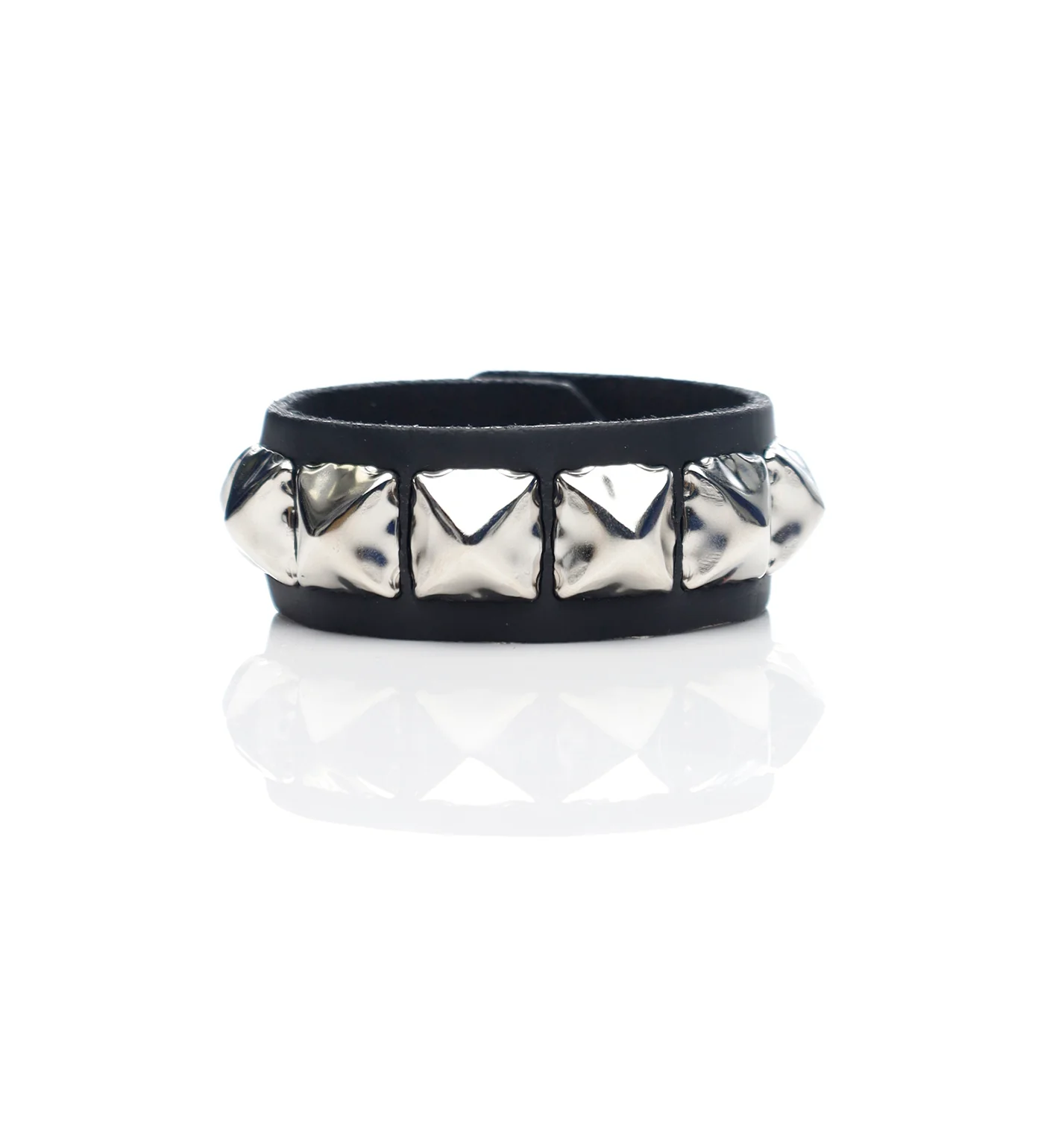 1 Row 5/8" Pyramid Stud  Bracelet, Black/Silver
