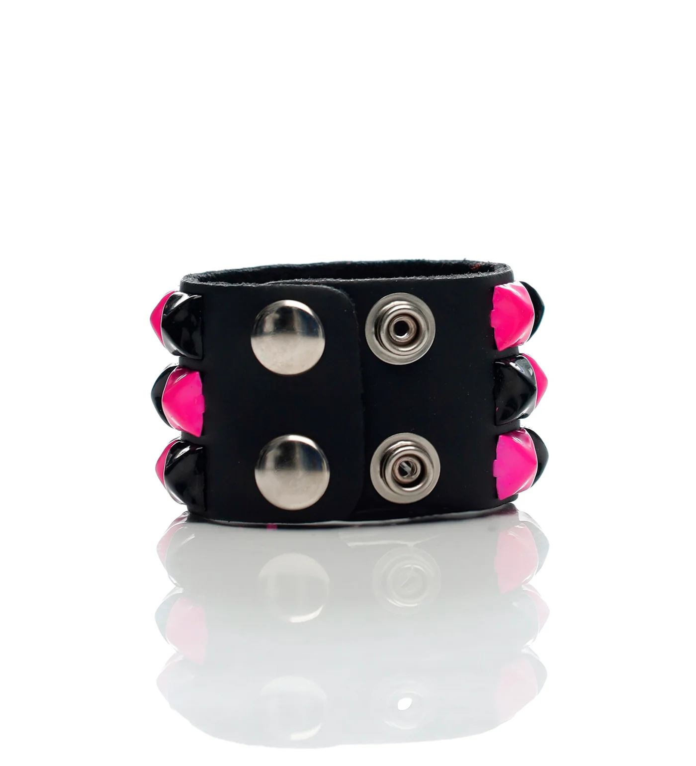3 Row 1/2'' Pyramid Stud Snap Bracelet, Checkered Purple/Black - Image 2
