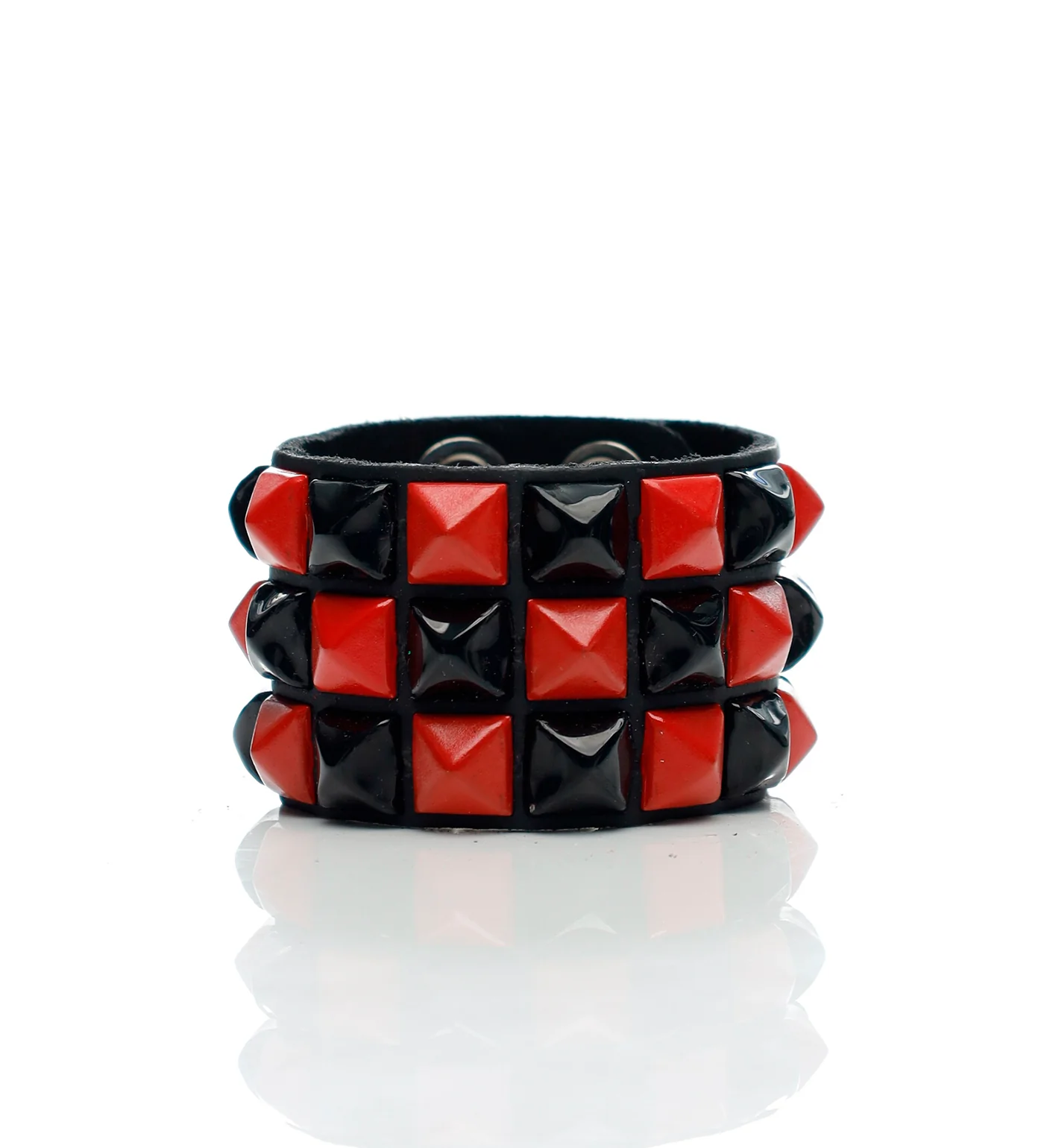 3 Row 1/2'' Pyramid Stud Snap Bracelet, Checkered Red/Black