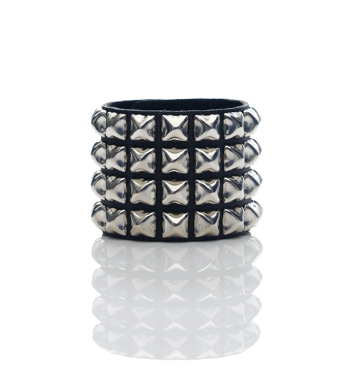 4 Row 1/2" Pyramid Snap Bracelet, Black/Silver