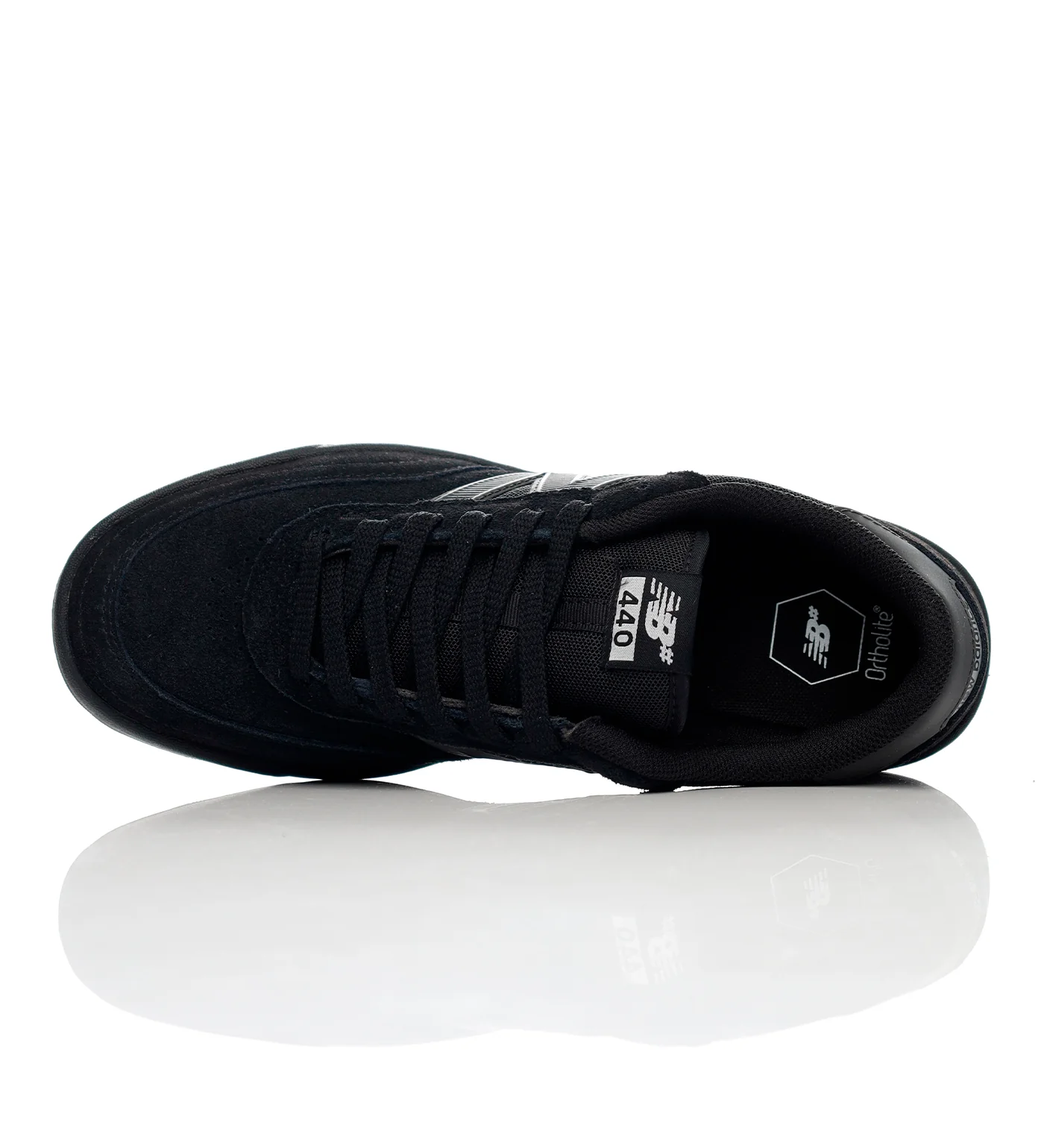 440 V2, Blackout - Image 4