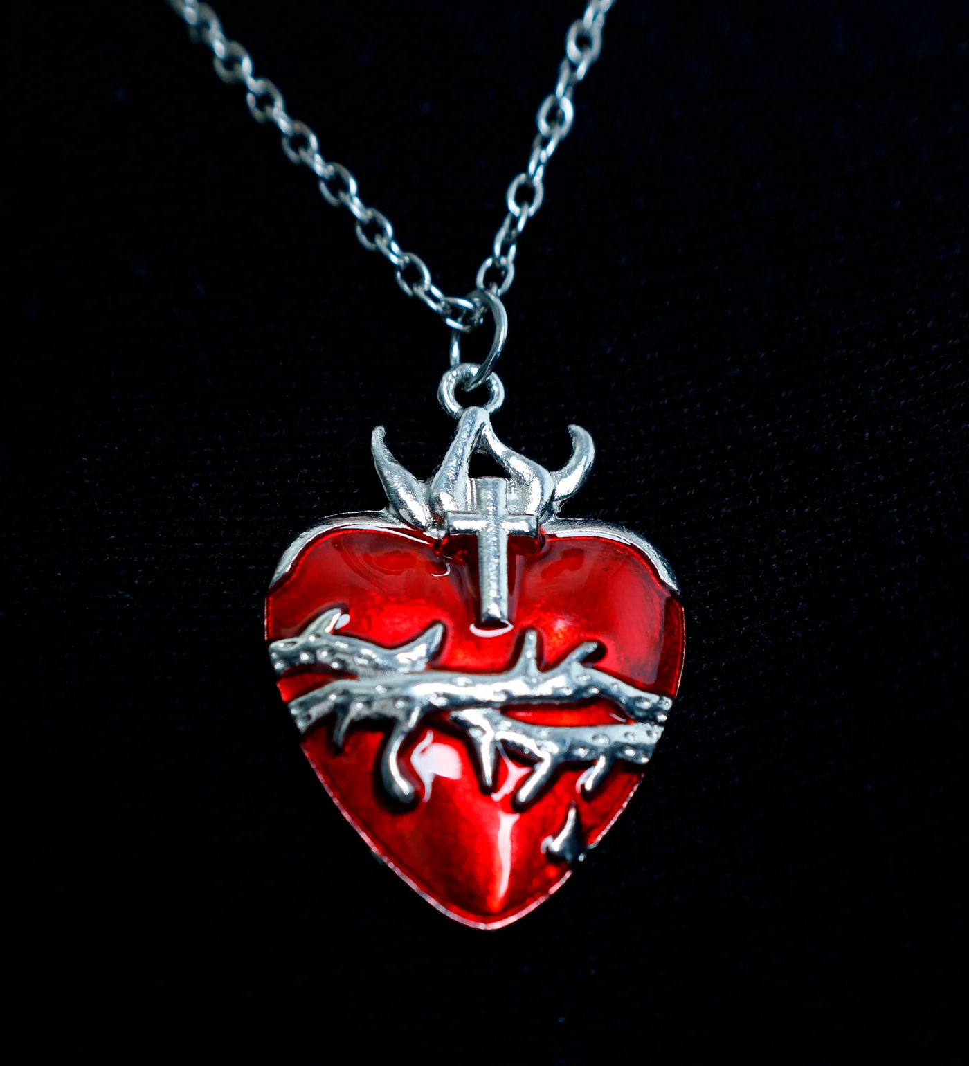 Barbed Wire Heart, Red/Silver(2E) - Image 4