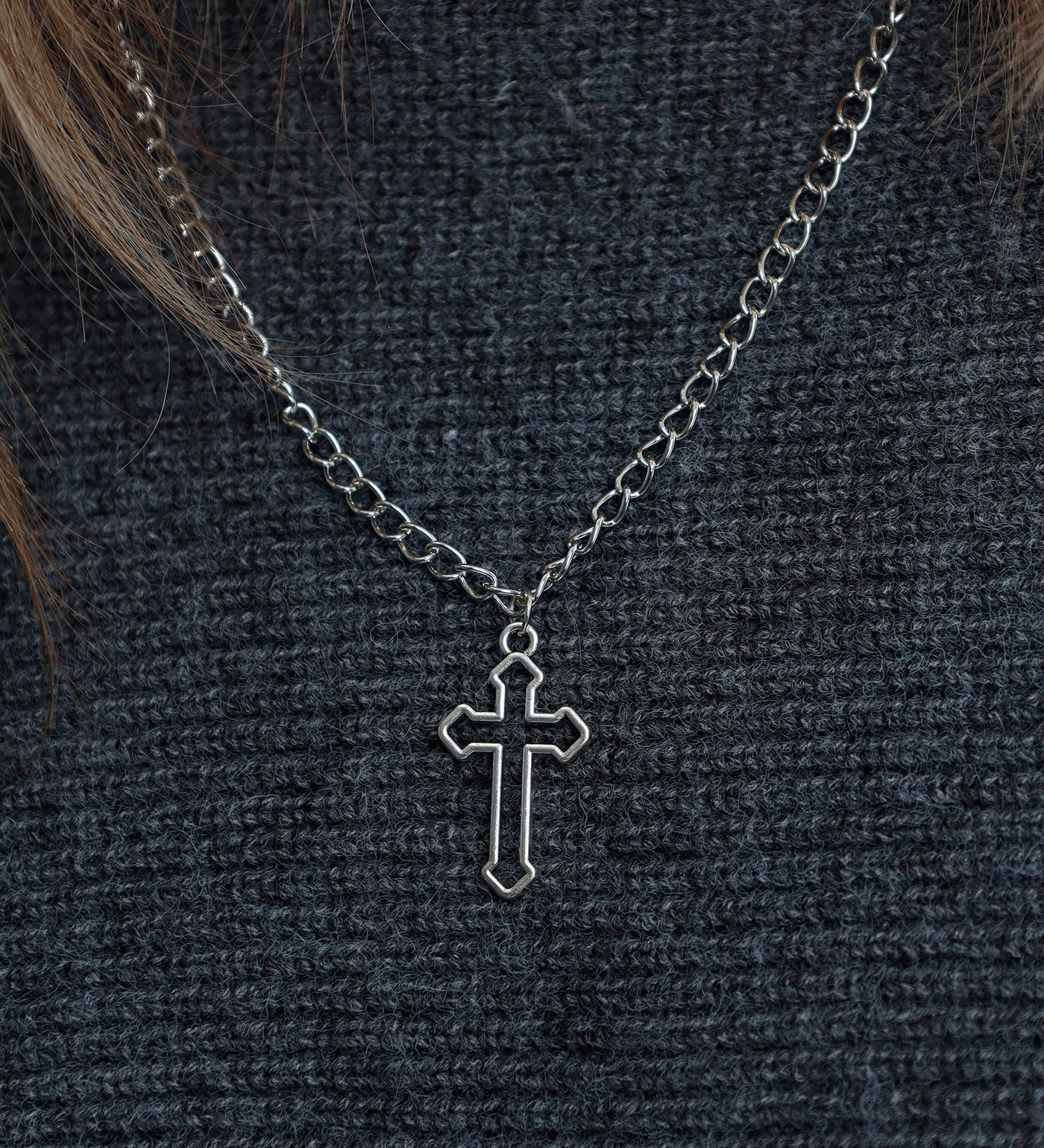 Cross Outline, Silver(2A) - Image 5