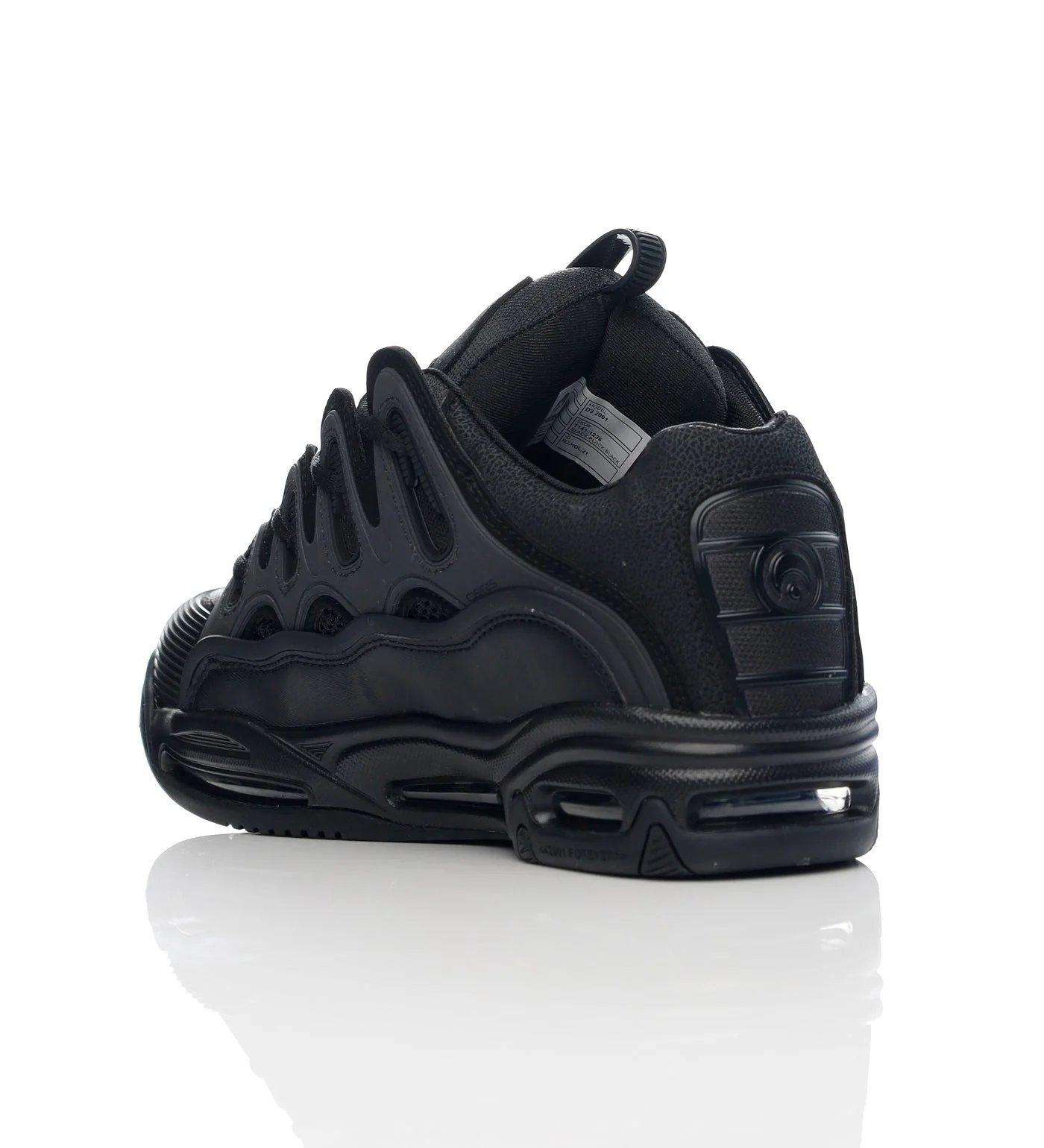 D3 2001, Black/Black/Black - Image 3