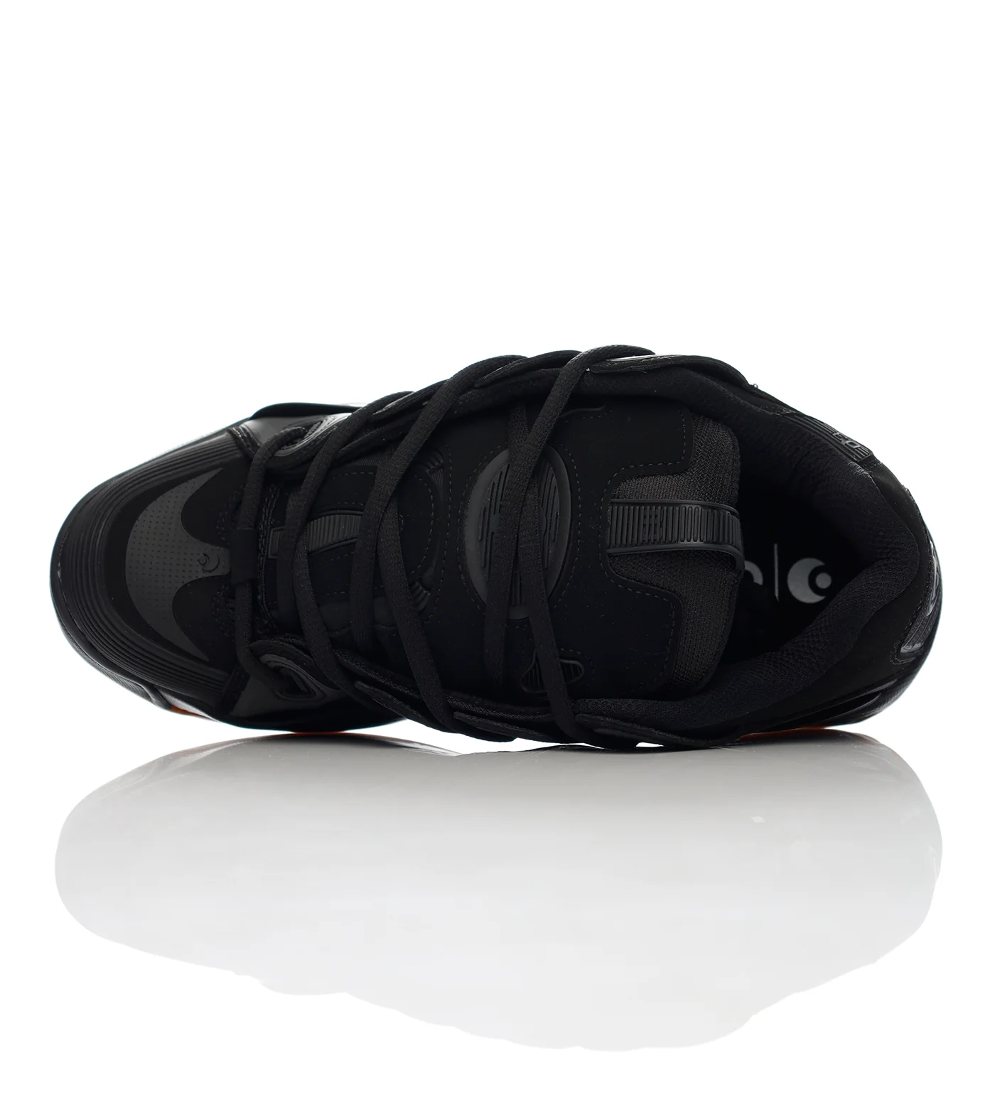 D3 2001, Black/Black/Gum - Image 4