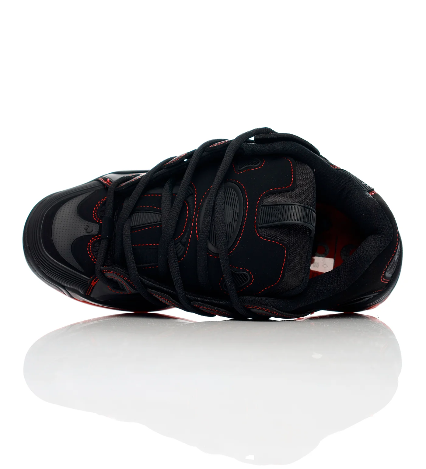 D3 2001, Black/Red/Red - Image 4
