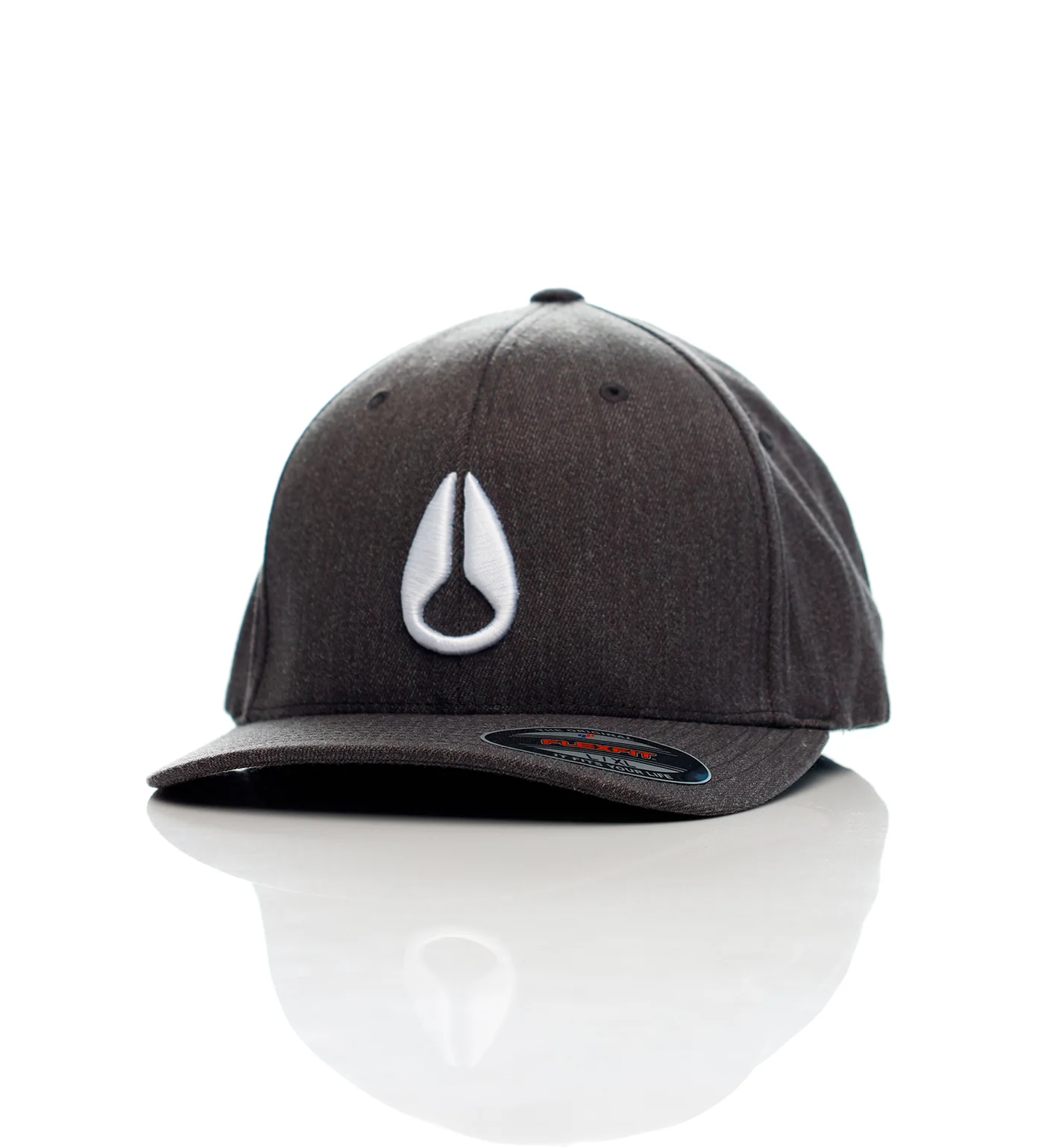 Deep Down Flexfit Athletic Fit, Black Heather/White