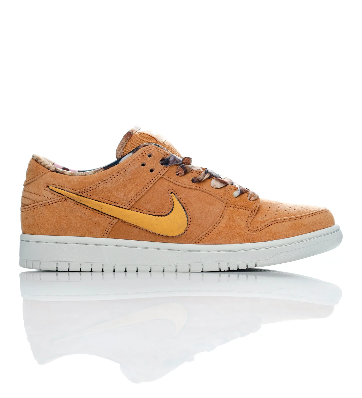 x Note Shop - Dunk Low Pro QS, Flax/Honeycomb/Summit White