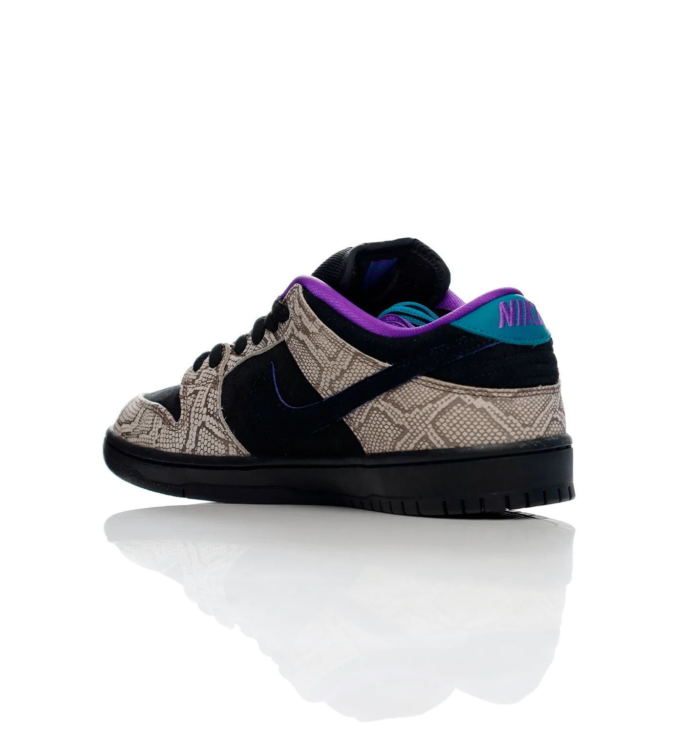 x Dashawn Jordan - Dunk Low Pro, String/Black/Bright Spruce - Image 3