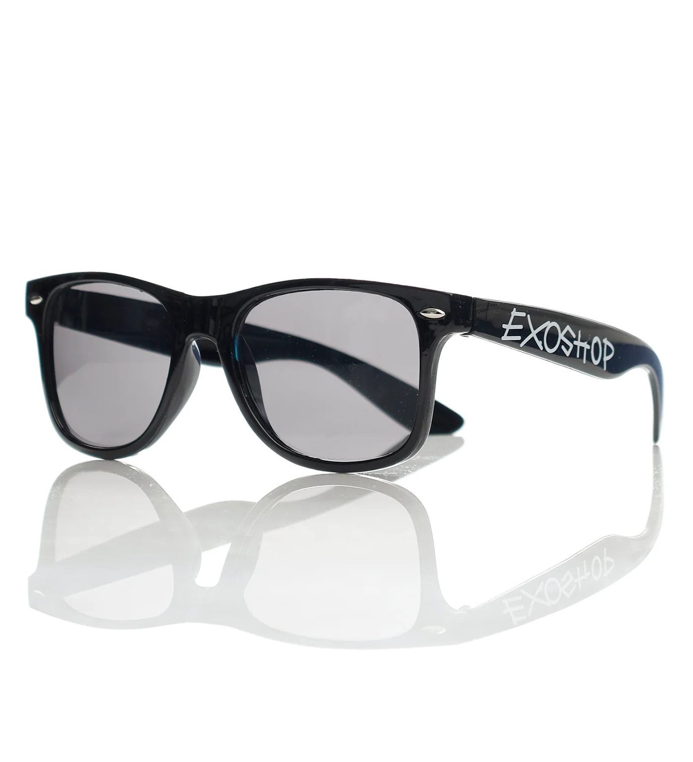 Woodstock (9), Black