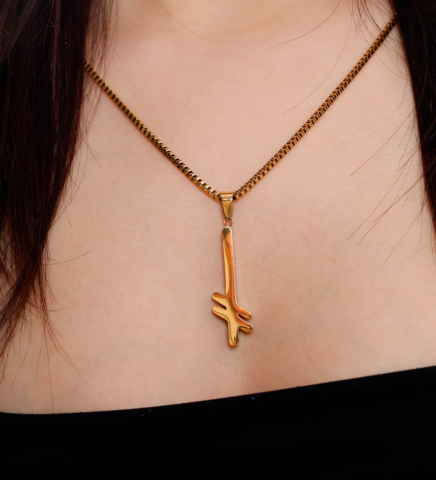 Gang Logo Gold Necklace, Gold - Image 2