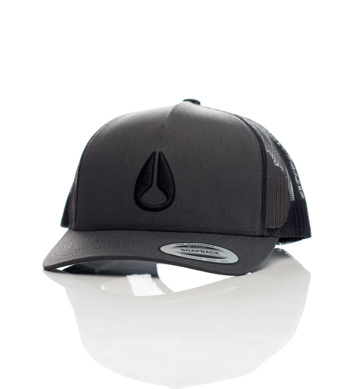 Iconed Trucker, Charcoal/Black