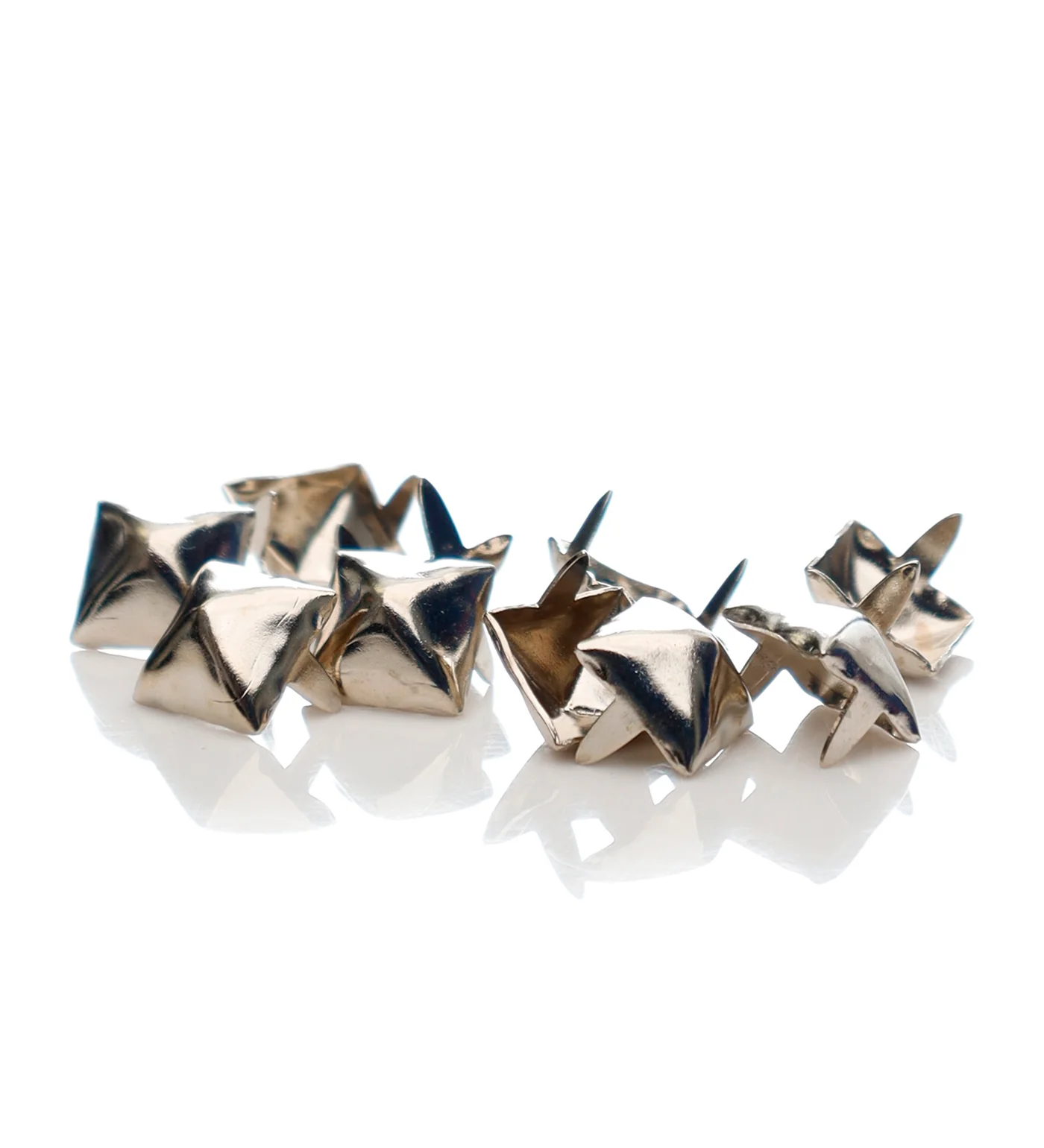 Regular 0.5 inch wide Pyramid x 10, Silver/x10