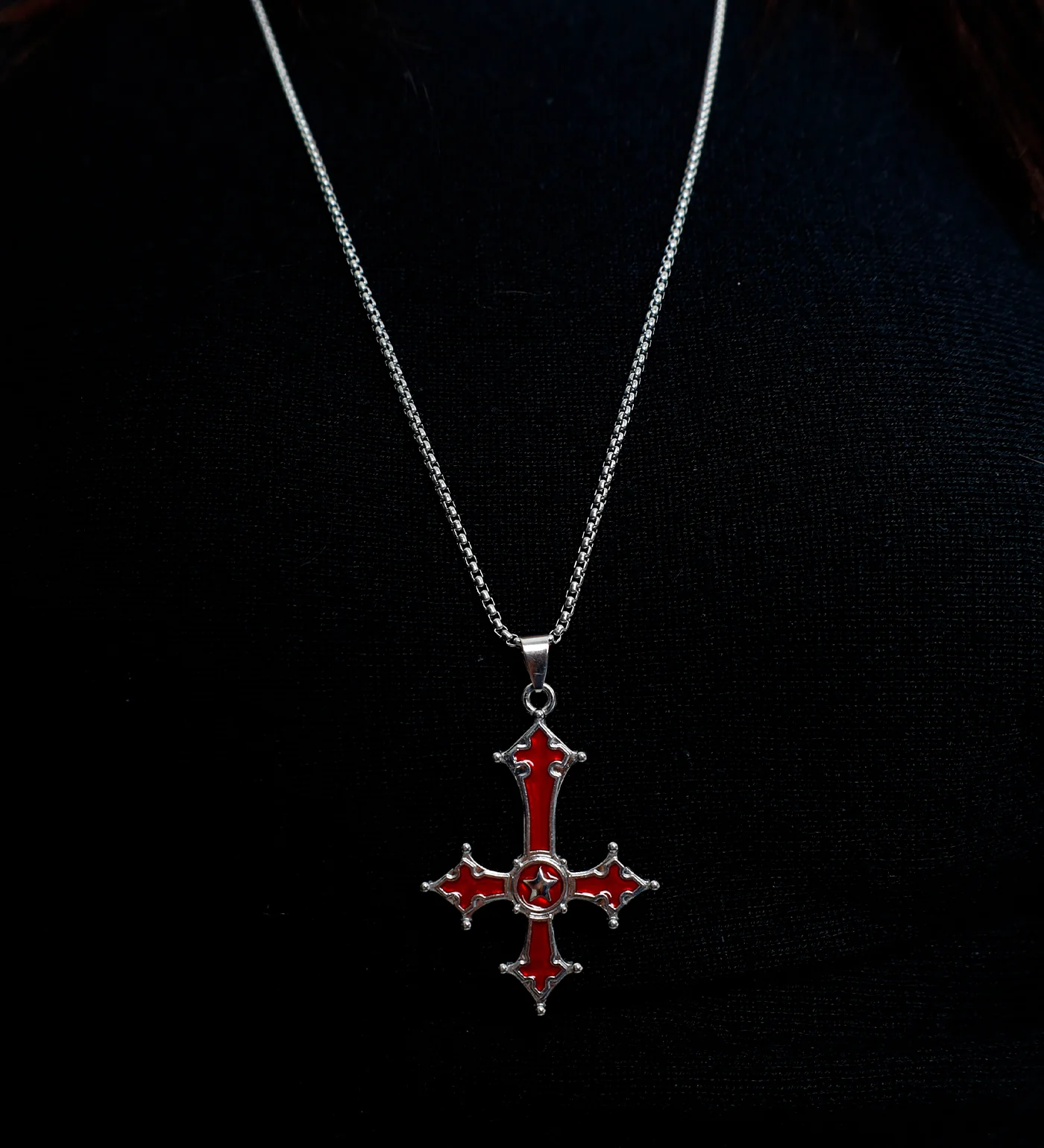 Red Inverted Cross, Red/Silver(2B) - Image 4
