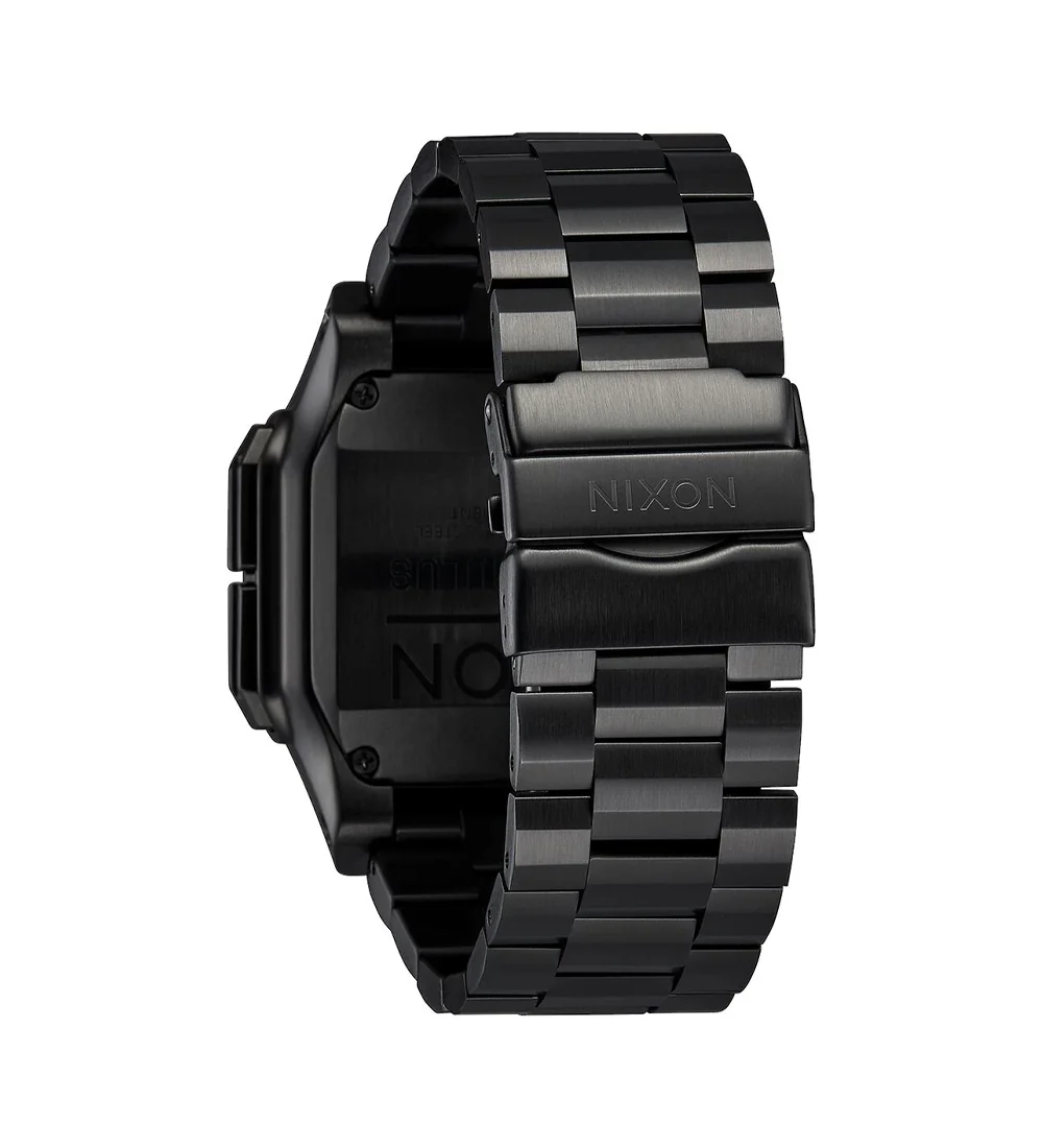 Regulus SS, All Black - Image 3