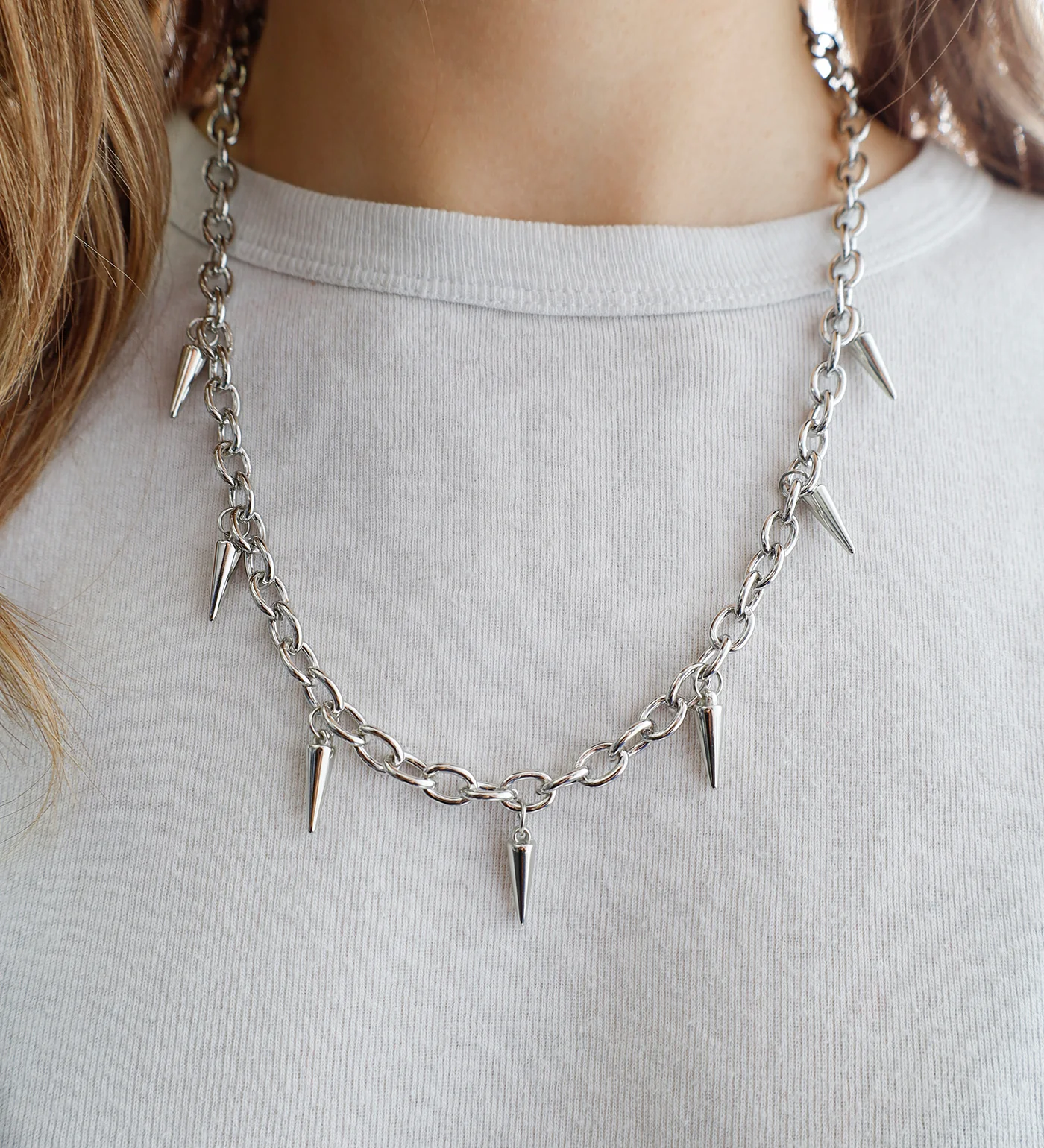 Short Chains W/ Spikes, Silver(2E) - Image 2