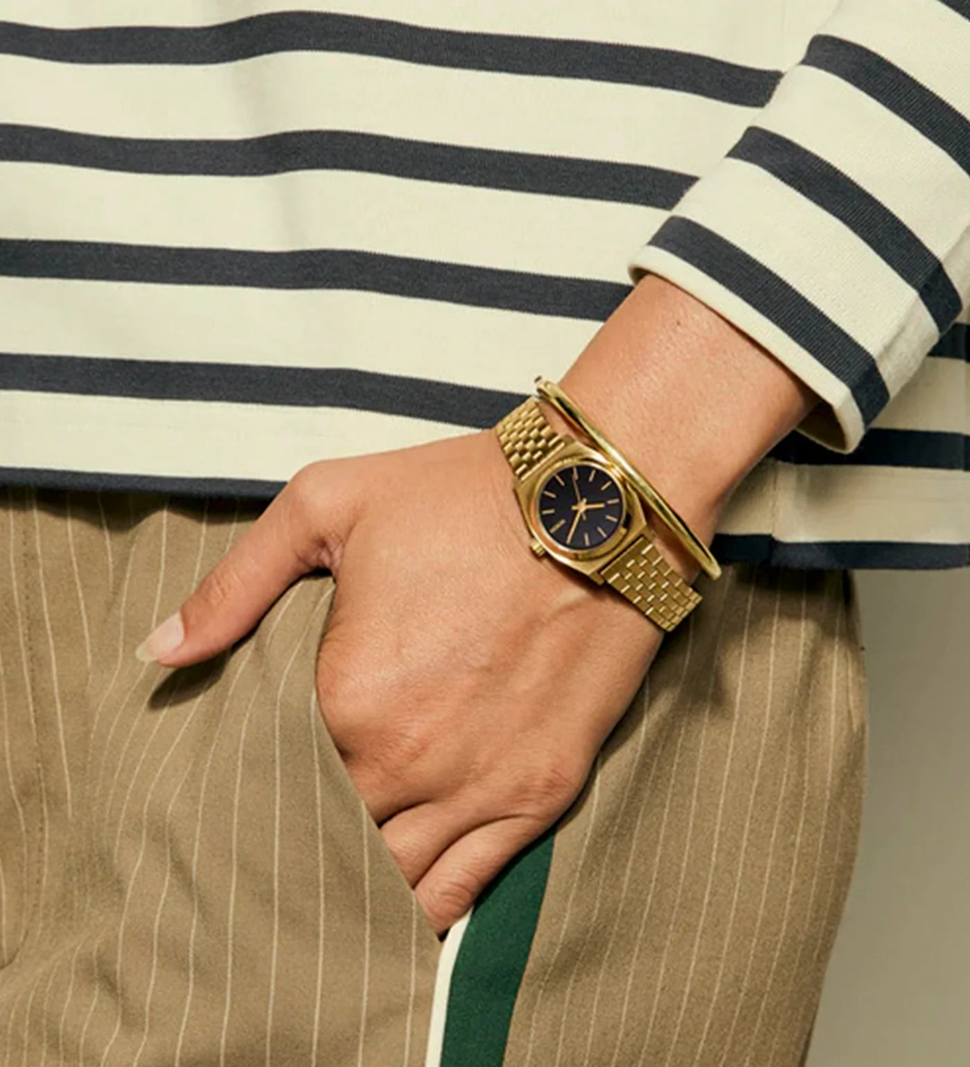 Small Time Teller, Gold/Black/Gold - Image 5