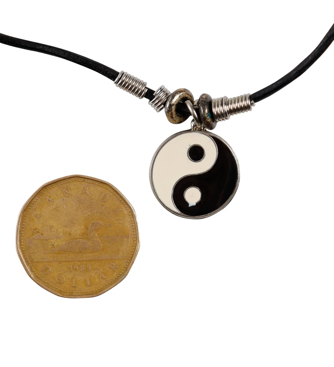 Small Ying Yang String Necklace, Black/Silver/White (2F) - Image 2