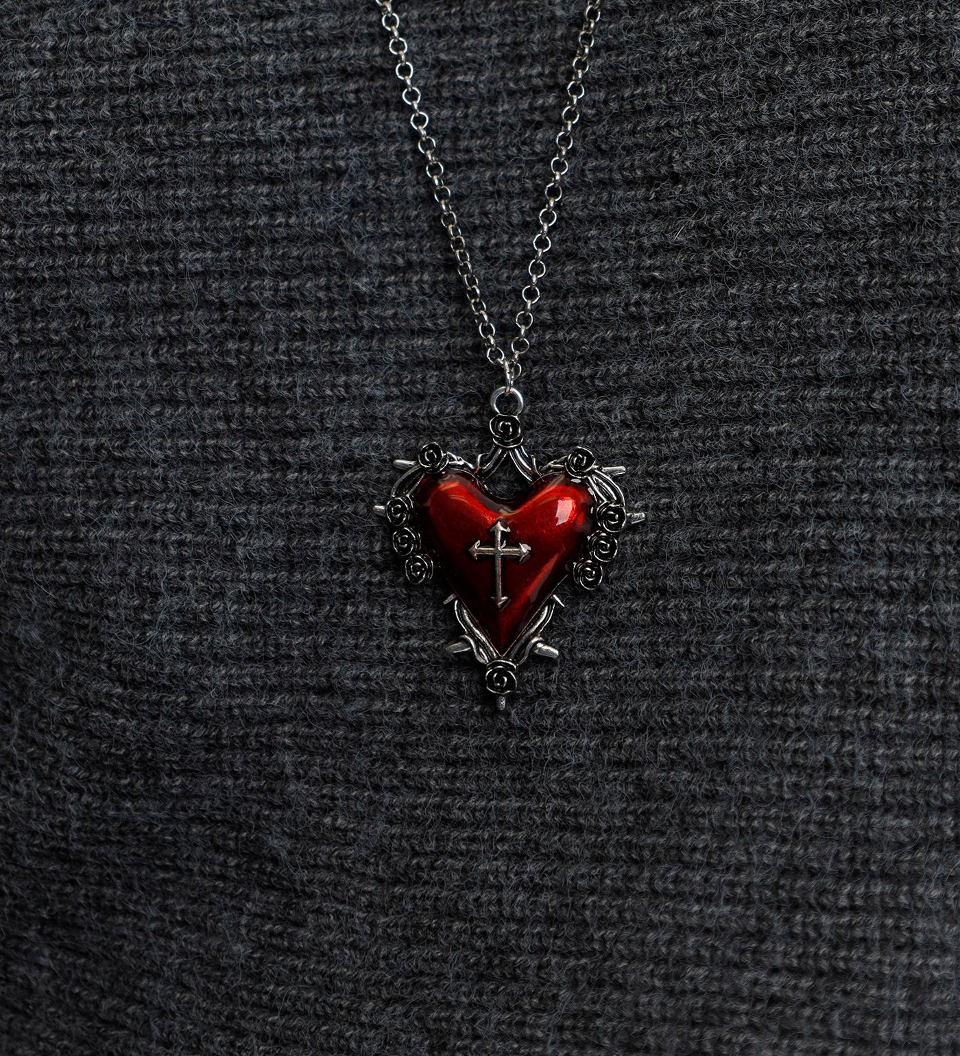 Spiked Heart w/ Cross Design Design, Silver/Red (2E) - Image 5