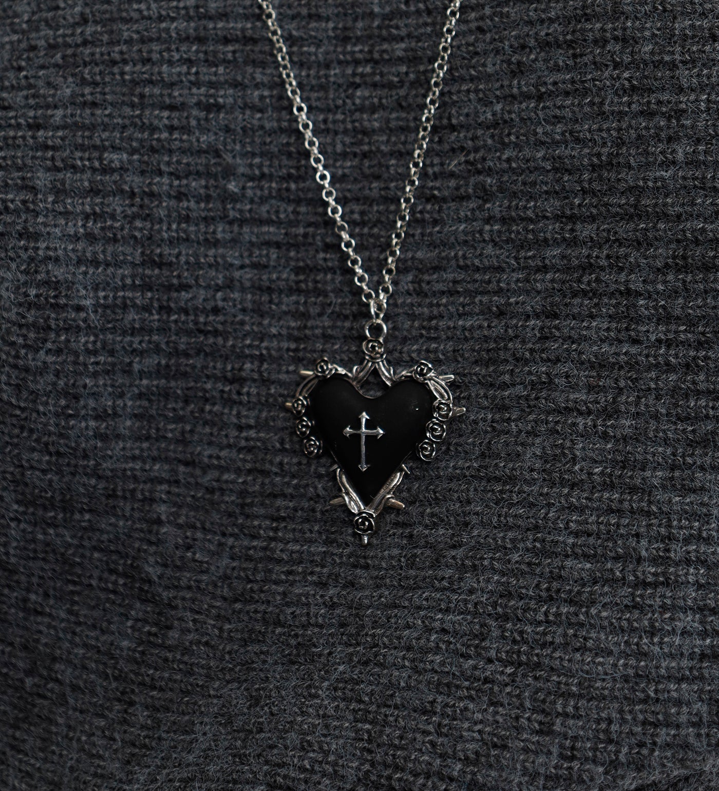 Spiked Heart w/ Cross Design, Silver/Black (2E) - Image 5