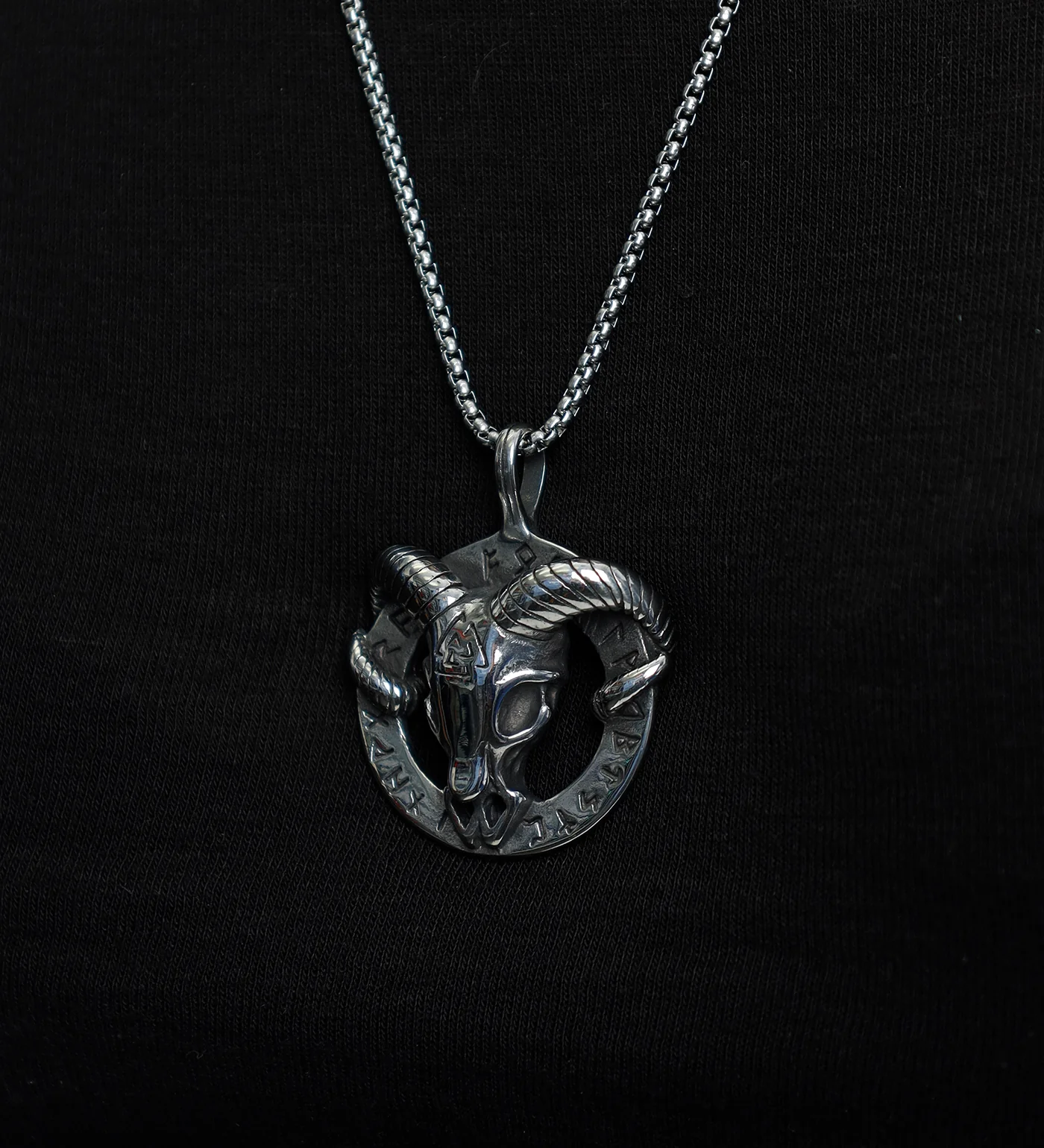 Stainless Horn Goat, Stainless (2E) - Image 5