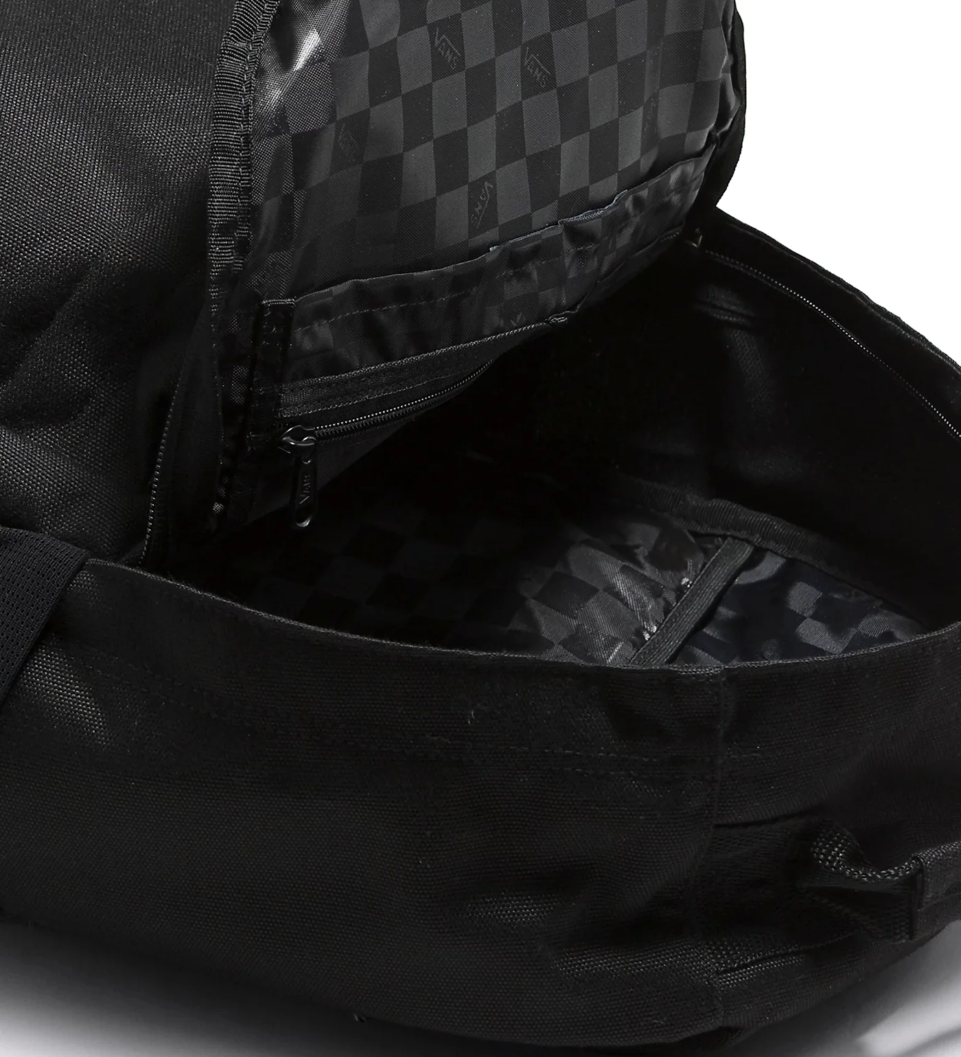 Startle, Black - Image 4