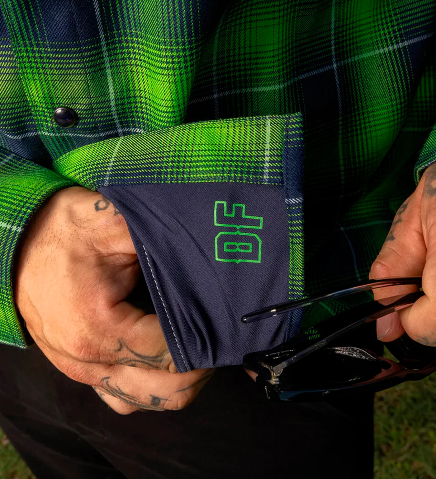 Legion Flannel, Green - Image 4