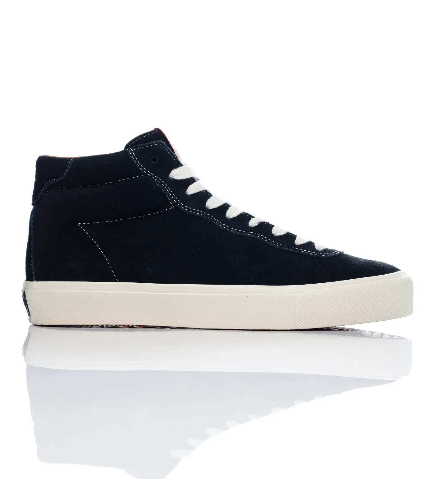 VM001 Hi - Suede, Black/White